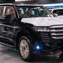 تۆیۆتا لاند کروزەر